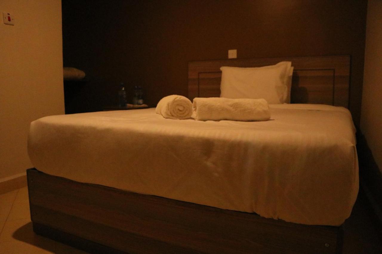 Brooks Lodge Накуру Экстерьер фото